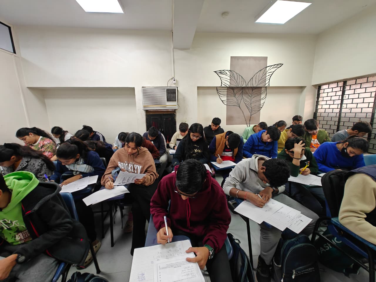 CIEL KNOWLEDGE CLASS 10